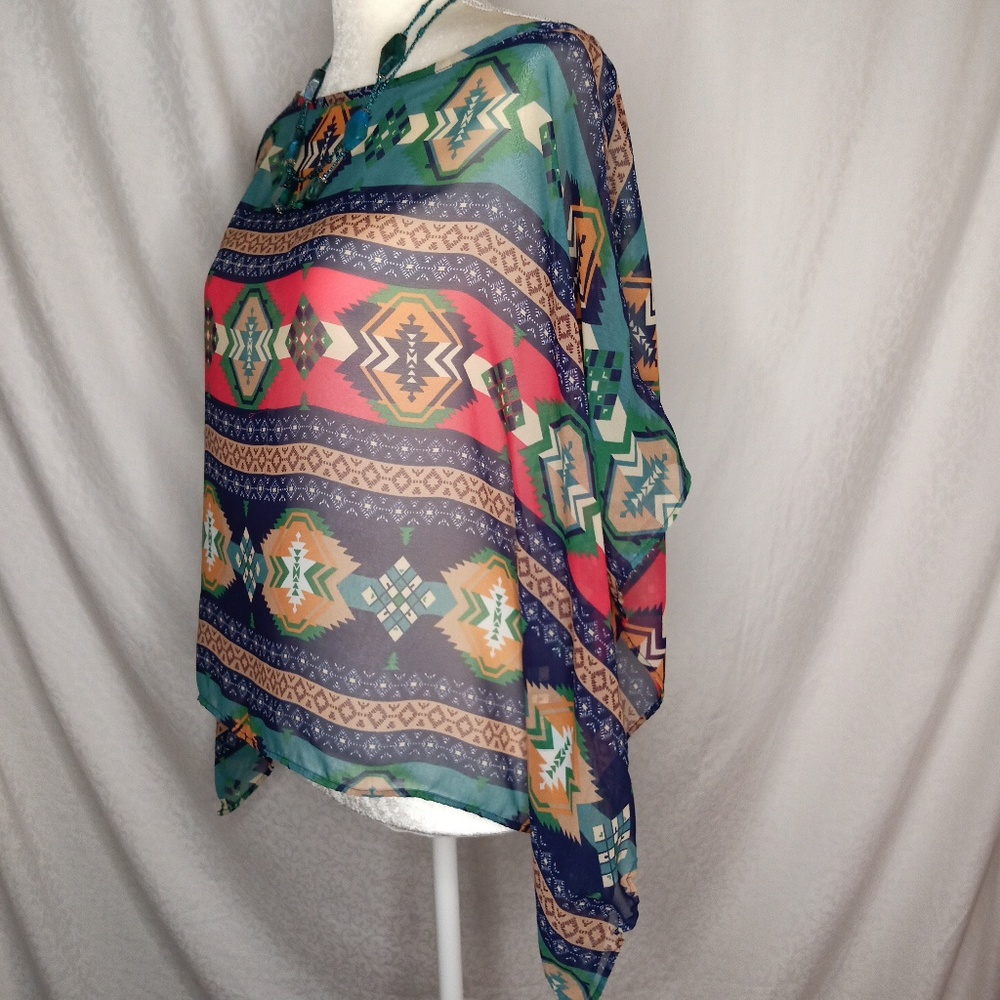 Geometric Patterned Sheer Blouse - Picture 3 of 8